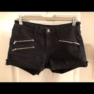 Black Shorts with Zipper Pockets
